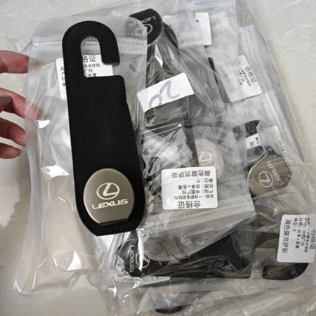 這邊是第一個連結 車用 摺疊掛勾 椅背掛勾 車用椅背掛勾 Lexus bmw 賓士 馬自達 豐田等